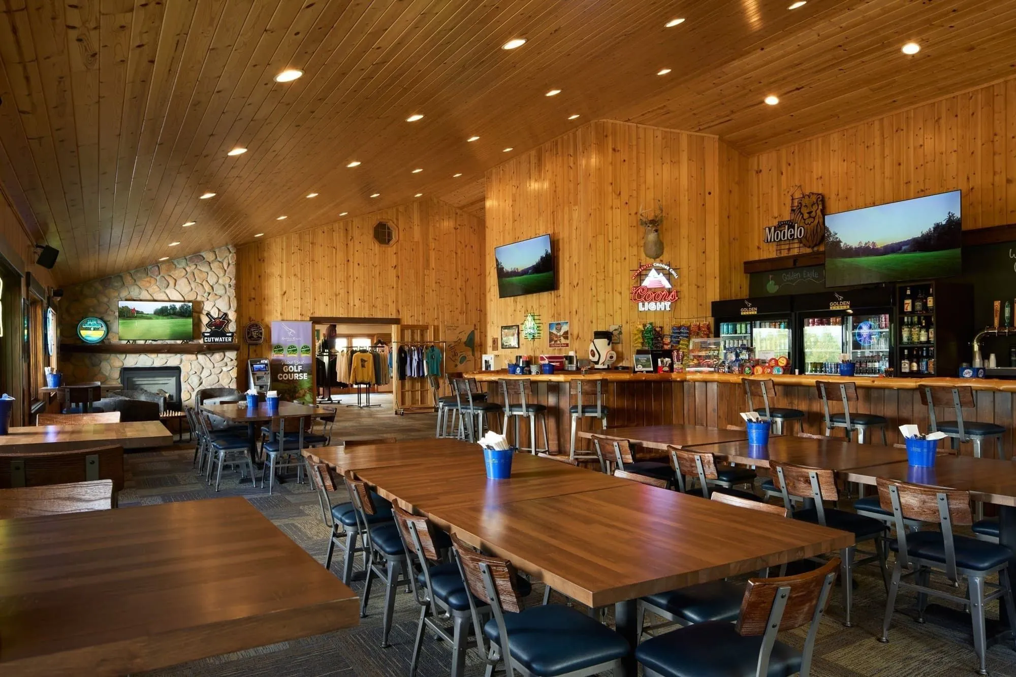 Golden Eagle clubhouse interior